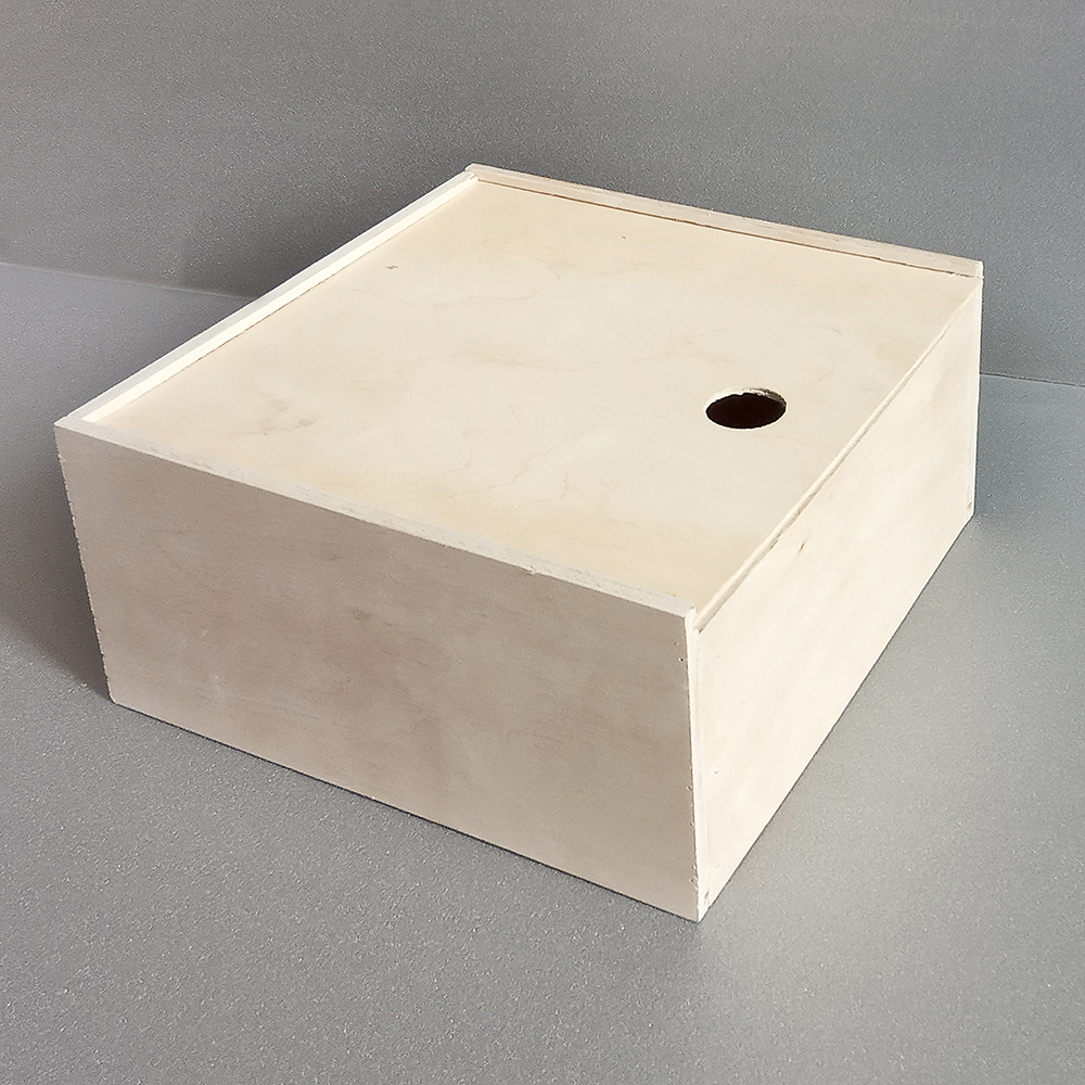 Деревянная коробка-пенал