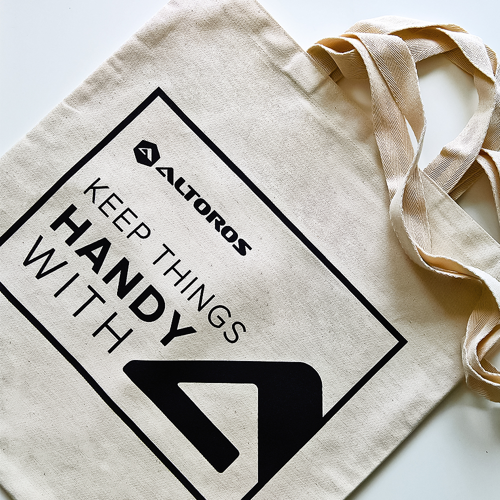 сумка с печатью логотипа